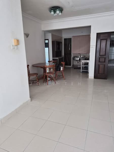 Condominium for Sale at Gurney Park Condominium - John Teh - Kitchen - PropertyGuru.com.my