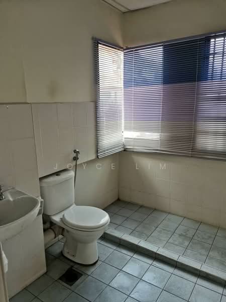 Rumah Berkembar untuk Disewa di Bayan Lepas (Penang) - JOYCE LIM - Bathroom - PropertyGuru.com.my