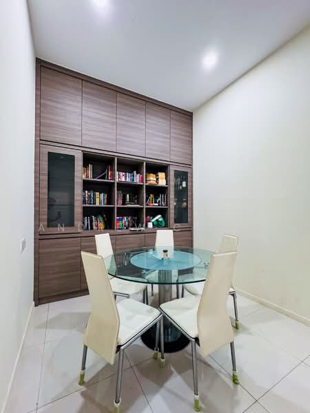 Rumah Teres untuk Disewa di Tanjung Tokong (Penang) - Andrew Chong - Dining Room - PropertyGuru.com.my