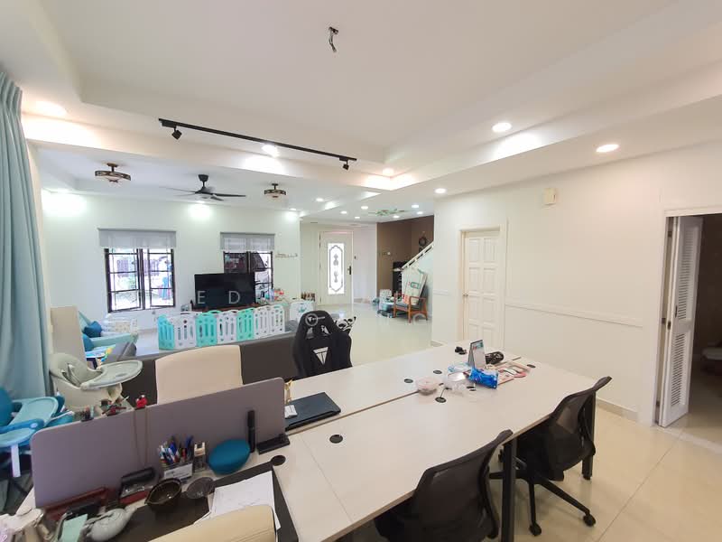 Semi-Detached House for Sale in Alam Damai (Cheras) - Fred Chai Meng Foong - Living Room - PropertyGuru.com.my