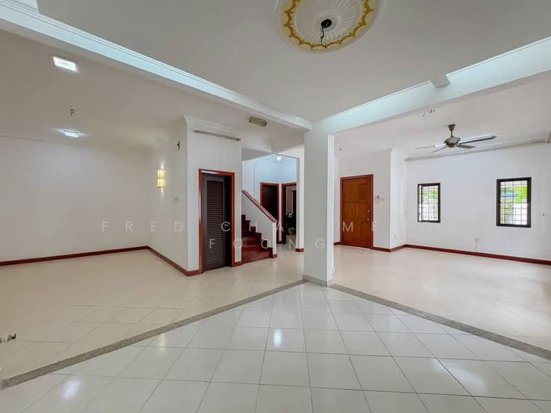 Rumah Berkembar untuk Dijual di Alam Damai (Cheras) - Fred Chai Meng Foong - Living Room - PropertyGuru.com.my