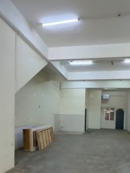 Pejabat untuk Disewa di Bandar Putra Permai (Seri Kembangan) - YY Chong - Interior - PropertyGuru.com.my