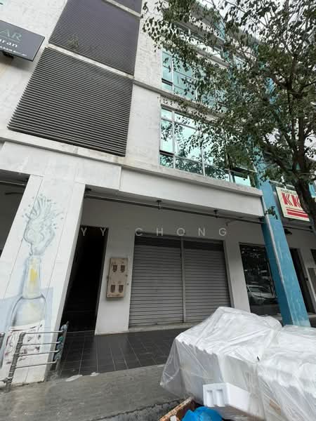 Pejabat untuk Disewa di Bandar Putra Permai (Seri Kembangan) - YY Chong - Exterior - PropertyGuru.com.my