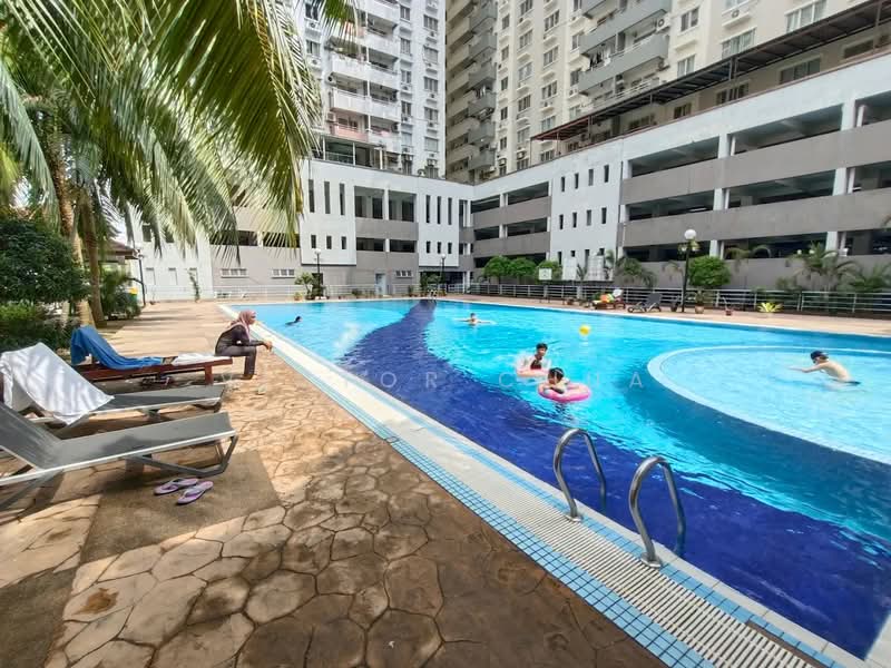 Condominium for Sale at Kinrara Mas - Victor Chua - Pool - PropertyGuru.com.my