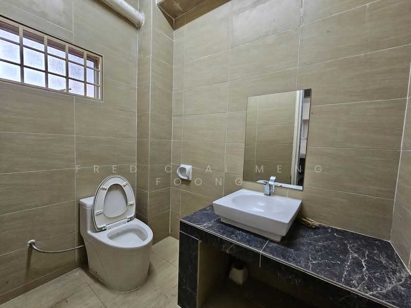 Rumah Teres 2 Tingkat untuk Dijual di Alam Damai (Cheras) - Fred Chai Meng Foong - Bathroom - PropertyGuru.com.my