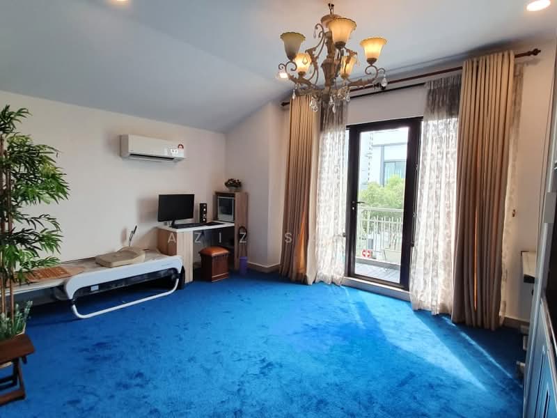 Rumah Teres 2.5 Tingkat untuk Dijual di Seksyen 16 (Shah Alam) - Aziz Saad - Study - PropertyGuru.com.my
