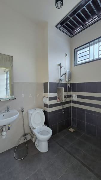 Rumah Teres 2 Tingkat untuk Dijual di Bukit Indah (Iskandar Puteri (Nusajaya)) - Ray Tung - Bathroom - PropertyGuru.com.my