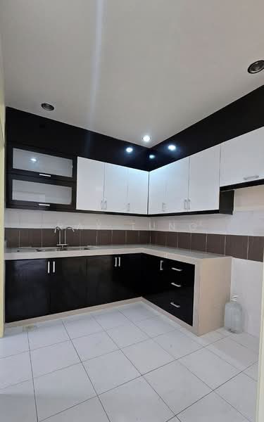 Rumah Teres 2 Tingkat untuk Dijual di Bukit Indah (Iskandar Puteri (Nusajaya)) - Ray Tung - Kitchen - PropertyGuru.com.my