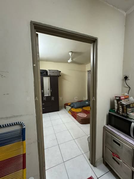 Pangsapuri untuk Dijual di Seri Aman Apartment - BARRY CHAN - Bedroom - PropertyGuru.com.my
