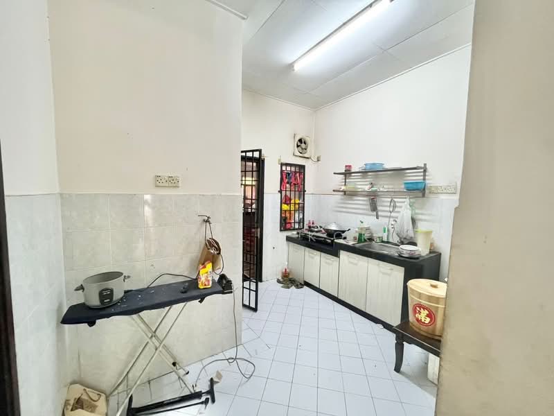 1.5-storey Terraced House for Sale in Bandar Tasik Puteri (Rawang) - Kelly Kok - PropertyGuru.com.my