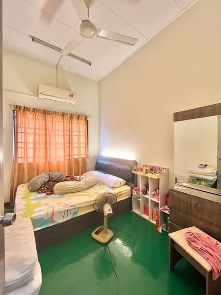 1.5-storey Terraced House for Sale in Bandar Tasik Puteri (Rawang) - Kelly Kok - PropertyGuru.com.my