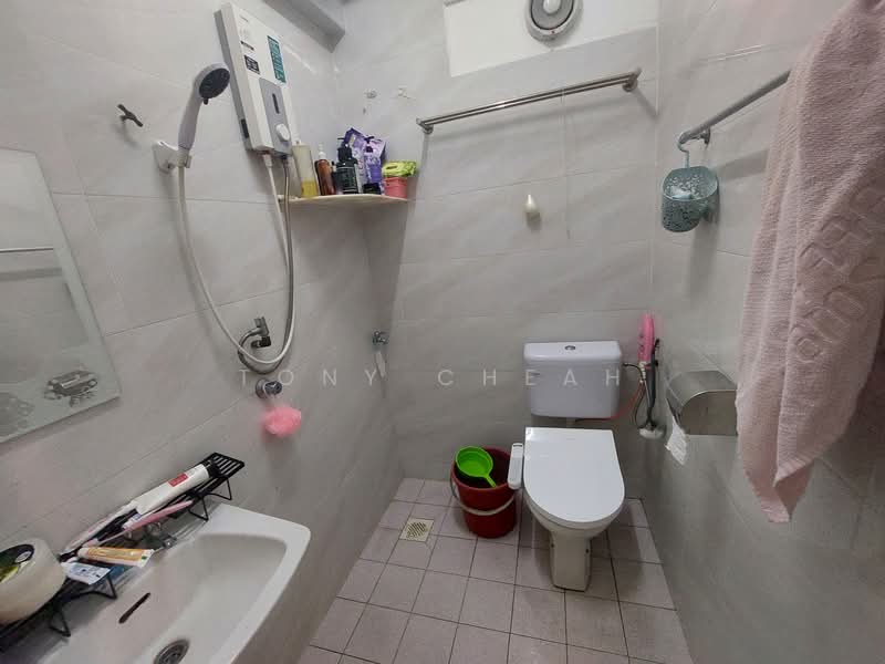 Pangsapuri untuk Dijual di GL Garden - Tony Cheah - Bathroom - PropertyGuru.com.my