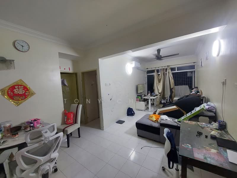 Pangsapuri untuk Dijual di GL Garden - Tony Cheah - Living Room - PropertyGuru.com.my