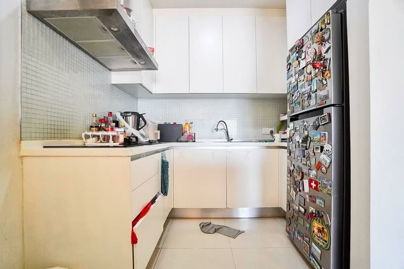 Servis Apartment untuk Dijual di G Residence - Izzaza Izzati - Kitchen - PropertyGuru.com.my
