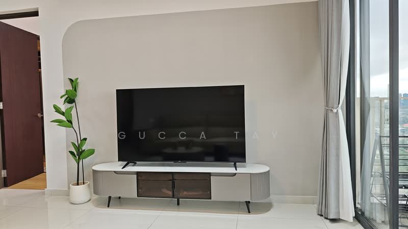 Condominium for Sale at Lovell @ Country Garden Danga Bay - Gucca Tay - Living Room - PropertyGuru.com.my