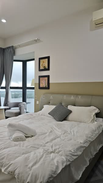 Condominium for Sale at Lovell @ Country Garden Danga Bay - Gucca Tay - Bedroom - PropertyGuru.com.my