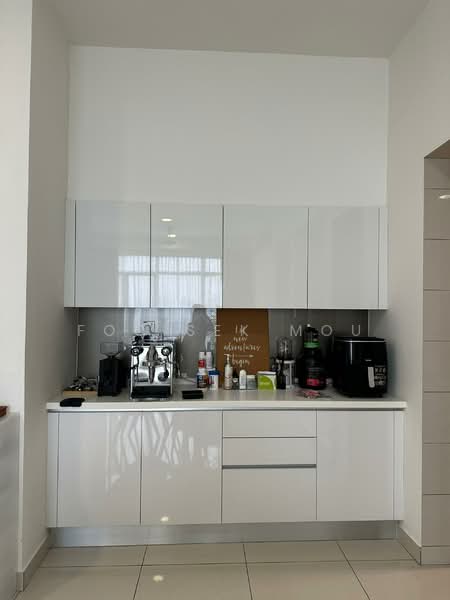 Servis Apartment untuk Dijual di The Park Sky Residence - Foo Sek Mou - Kitchen - PropertyGuru.com.my