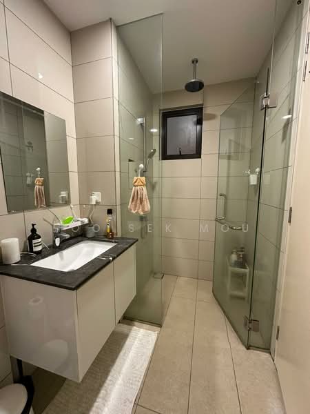 Servis Apartment untuk Dijual di The Park Sky Residence - Foo Sek Mou - Bathroom - PropertyGuru.com.my