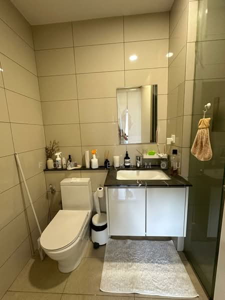 Servis Apartment untuk Dijual di The Park Sky Residence - Foo Sek Mou - Bathroom - PropertyGuru.com.my