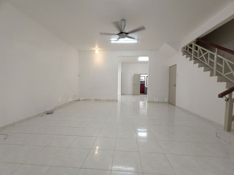 Rumah Teres 2 Tingkat untuk Disewa di Ayer Keroh (Melaka) - Farah Rasul - PropertyGuru.com.my