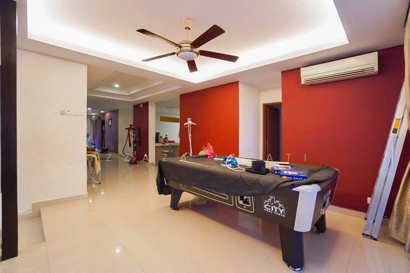 Semi-Detached House for Sale in Astana Gemilang (Batu Caves) - Izzaza Izzati - Living Room - PropertyGuru.com.my