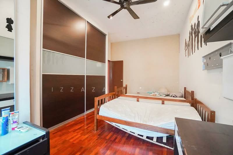 Semi-Detached House for Sale in Astana Gemilang (Batu Caves) - Izzaza Izzati - Bedroom - PropertyGuru.com.my