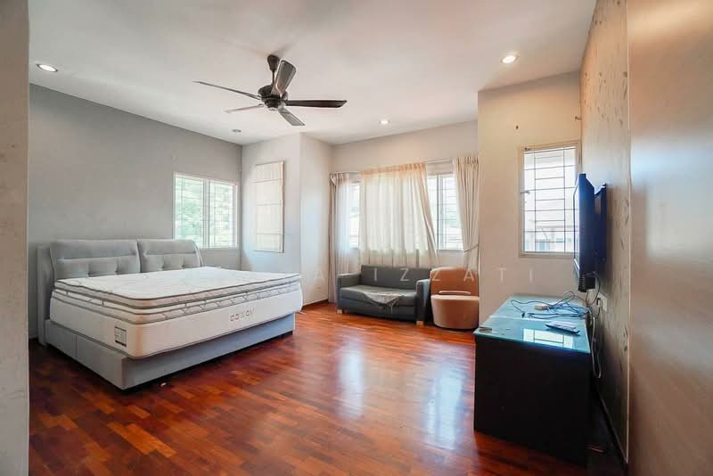 Semi-Detached House for Sale in Astana Gemilang (Batu Caves) - Izzaza Izzati - Bedroom - PropertyGuru.com.my