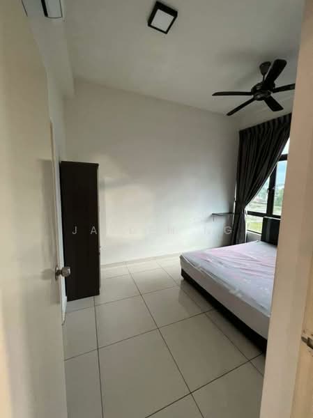 Pangsapuri untuk Dijual di D'Summit Residences - Jayden Ng - Bedroom - PropertyGuru.com.my