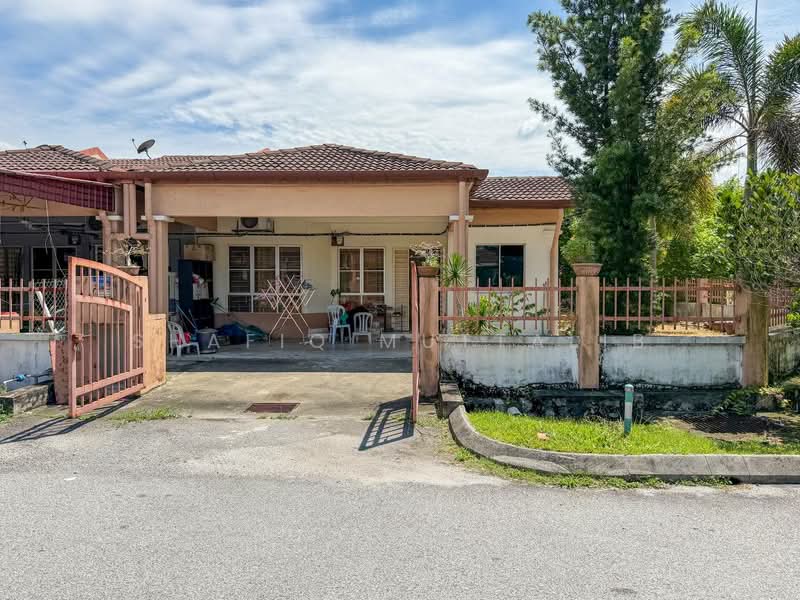 Rumah Teres 1 Tingkat untuk Dijual di Taman Pelangi Semenyih (Semenyih) - Shafiq Muttalib - Exterior - PropertyGuru.com.my