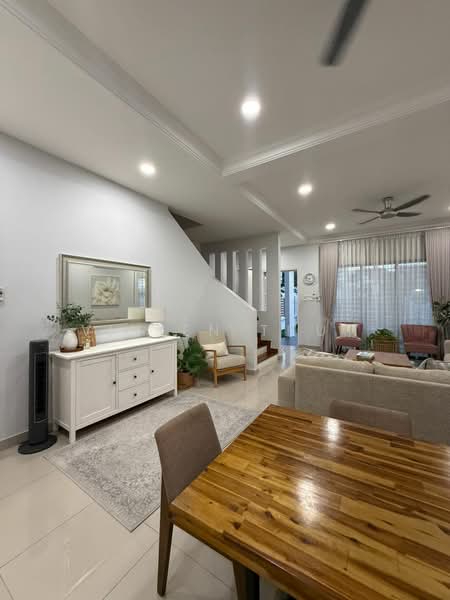 Rumah Teres 2 Tingkat untuk Dijual di Alam Impian (Shah Alam) - Vivien Thum - PropertyGuru.com.my