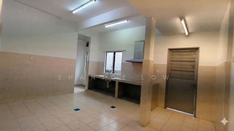Rumah Teres 2 Tingkat untuk Disewa di Bandar Puteri Puchong (Puchong) - Shanice Low - Kitchen - PropertyGuru.com.my