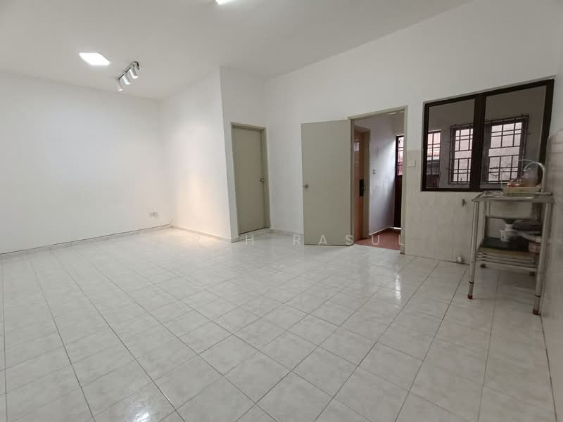 Rumah Teres 2 Tingkat untuk Dijual di Ayer Keroh (Melaka) - Farah Rasul - PropertyGuru.com.my