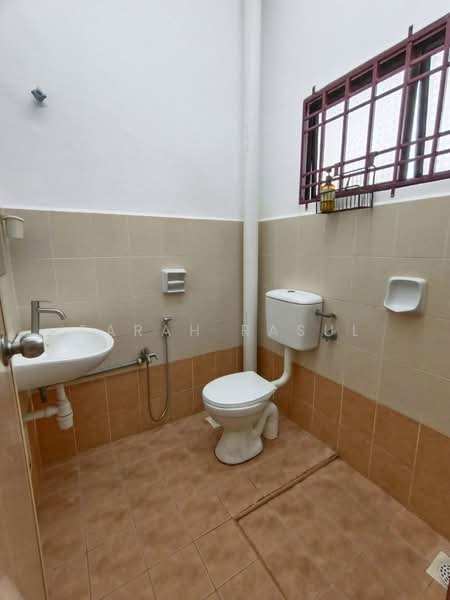 Rumah Teres 2 Tingkat untuk Dijual di Ayer Keroh (Melaka) - Farah Rasul - PropertyGuru.com.my
