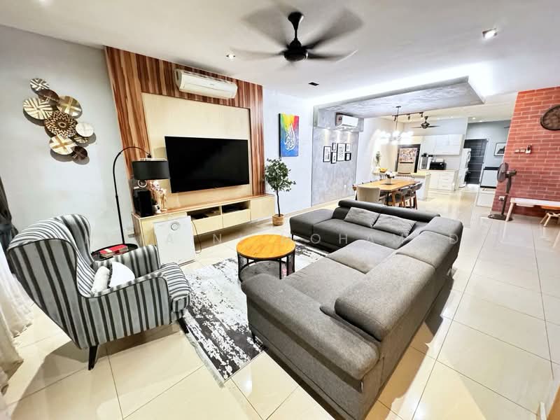 Rumah Teres 2 Tingkat untuk Dijual di Bandar Baru Bangi (Selangor) - Noraini Mohamad - Living Room - PropertyGuru.com.my