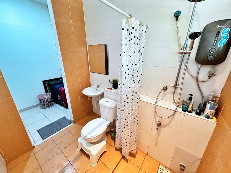 Rumah Teres 2 Tingkat untuk Dijual di Bandar Baru Bangi (Selangor) - Noraini Mohamad - Bathroom - PropertyGuru.com.my
