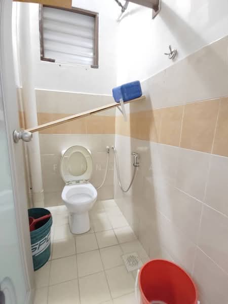 Pangsapuri untuk Disewa di Austin Perdana - Fanny Tan - Bathroom - PropertyGuru.com.my