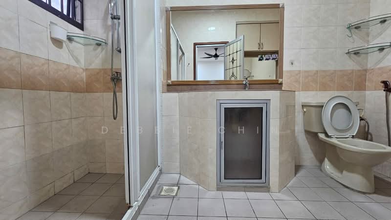2-storey Terraced House for Rent in Taman Pelangi Indah (Ulu Tiram) - Debbie Chin - Bathroom - PropertyGuru.com.my