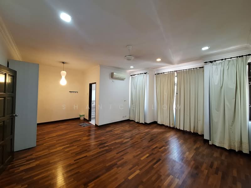 Rumah Teres 2.5 Tingkat untuk Disewa di Bandar Puteri Puchong (Puchong) - Shanice Low - Living Room - PropertyGuru.com.my