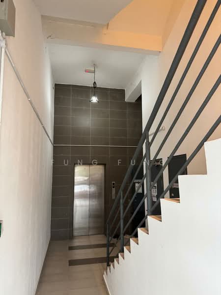 Shop / Office for Sale in Bukit Jalil (Kuala Lumpur) - Fung Fung - Entrance - PropertyGuru.com.my