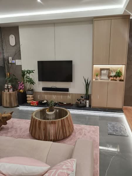 Service Residence for Sale at V Residence 3 @ Sunway Velocity - Kelvin Hii - PropertyGuru.com.my