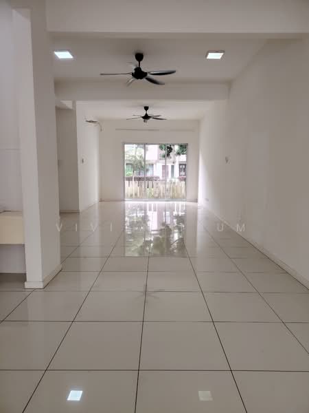 Rumah Teres untuk Disewa di Bandar Tropicana Aman (Telok Panglima Garang) - Vivien Thum - PropertyGuru.com.my