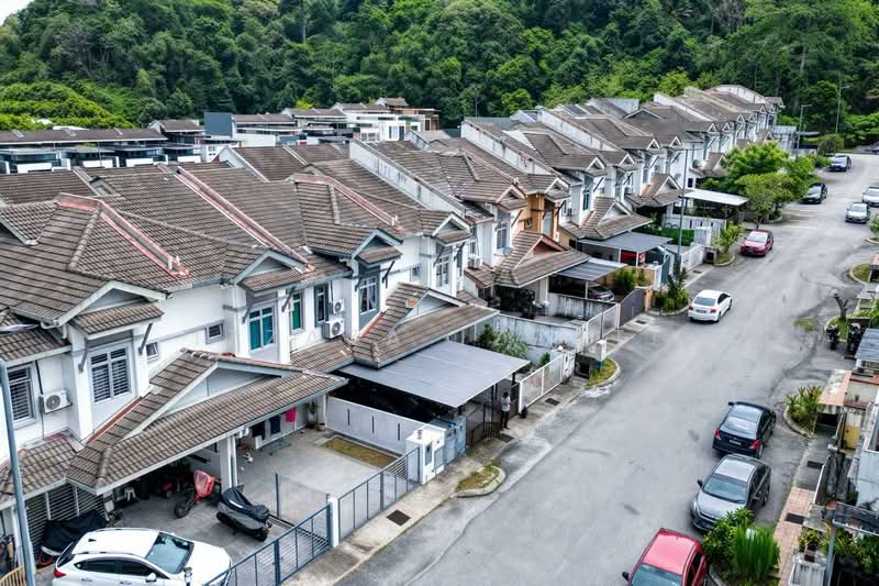 2-storey Terraced House for Sale in Taman Sierra Ukay (Ulu Kelang) - Izzaza Izzati - Exterior - PropertyGuru.com.my