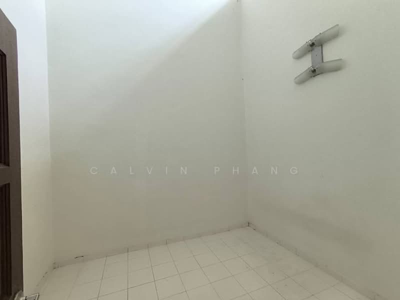 1-storey Terraced House for Rent in Taman Puteri Wangsa (Ulu Tiram) - Calvin Phang - PropertyGuru.com.my