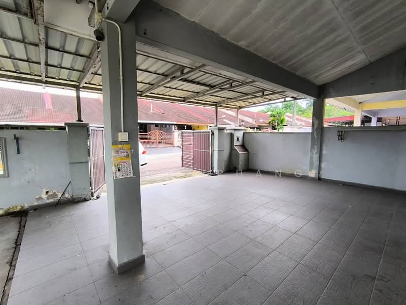 1-storey Terraced House for Rent in Taman Puteri Wangsa (Ulu Tiram) - Calvin Phang - PropertyGuru.com.my