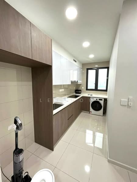 Servis Apartment untuk Disewa di Sunway Velocity TWO - Lex How - Kitchen - PropertyGuru.com.my