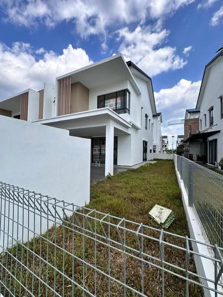 Link Bungalow for Sale in Petaling Jaya (Selangor) - Ann Lim - Exterior - PropertyGuru.com.my