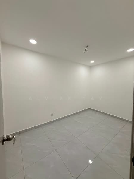 Rumah Teres 2 Tingkat untuk Dijual di Bandar Seri Alam (Masai) - Alviss Tay - PropertyGuru.com.my