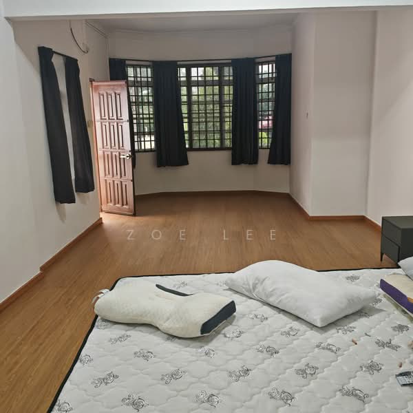 Semi-Detached House for Sale in Taman Pelangi (Johor Bahru) - Zoe Lee - PropertyGuru.com.my