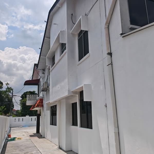 Semi-Detached House for Sale in Taman Pelangi (Johor Bahru) - Zoe Lee - PropertyGuru.com.my