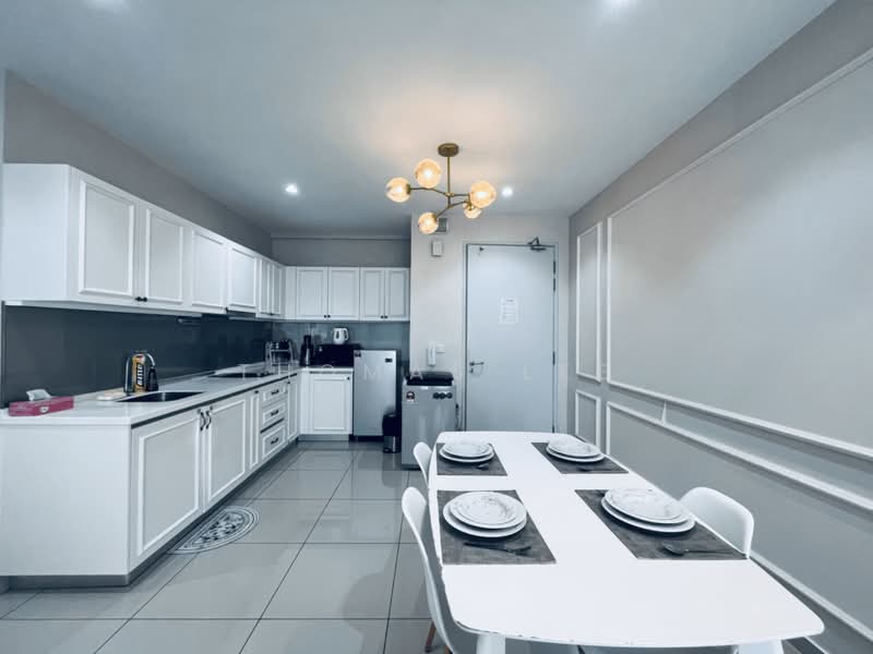 Service Residence for Sale at i-SOHO @ i-City - Thomas Lee - PropertyGuru.com.my